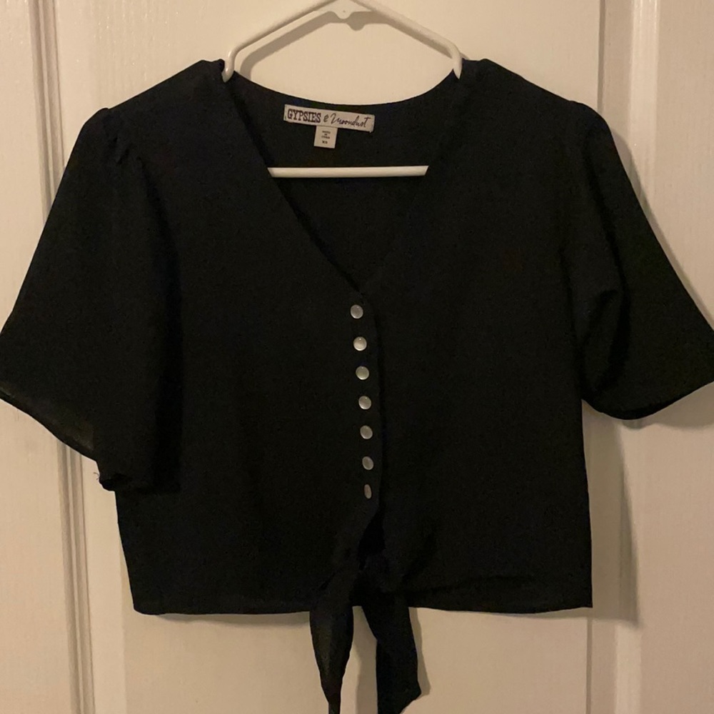 Gypsies & moondust black crop blouse